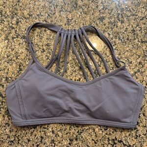 Lululemon sports bra